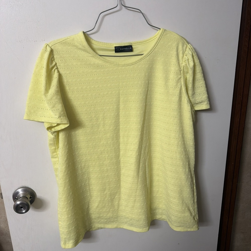 Rafaella Lemon Yellow Eyelet Short Sleeve Tee Size Large